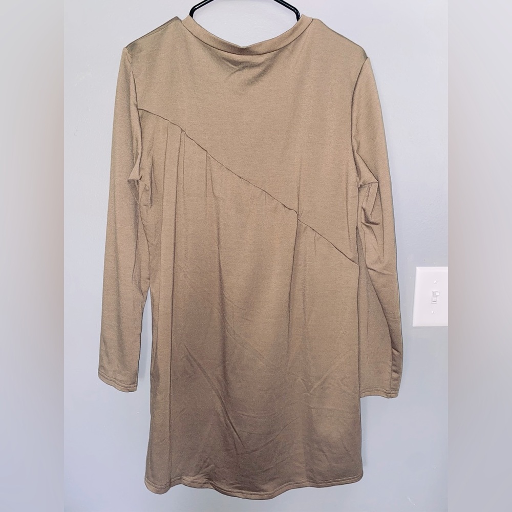 Women’s Dress - Size L